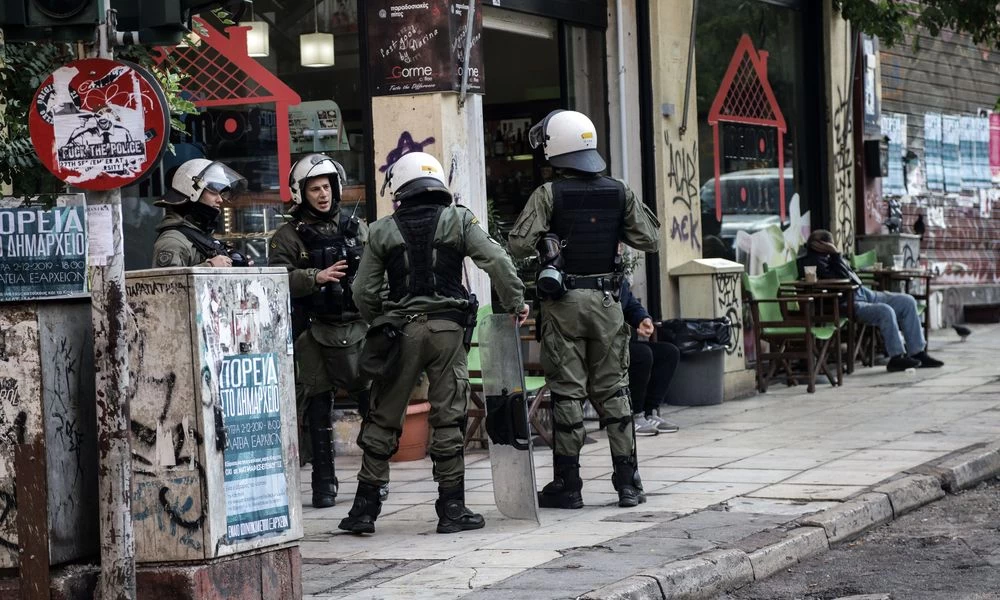 Εξάρχεια: Την απομάκρυνση των ΜΑΤ ζητάει Σύλλογος Γονέων σχολείου